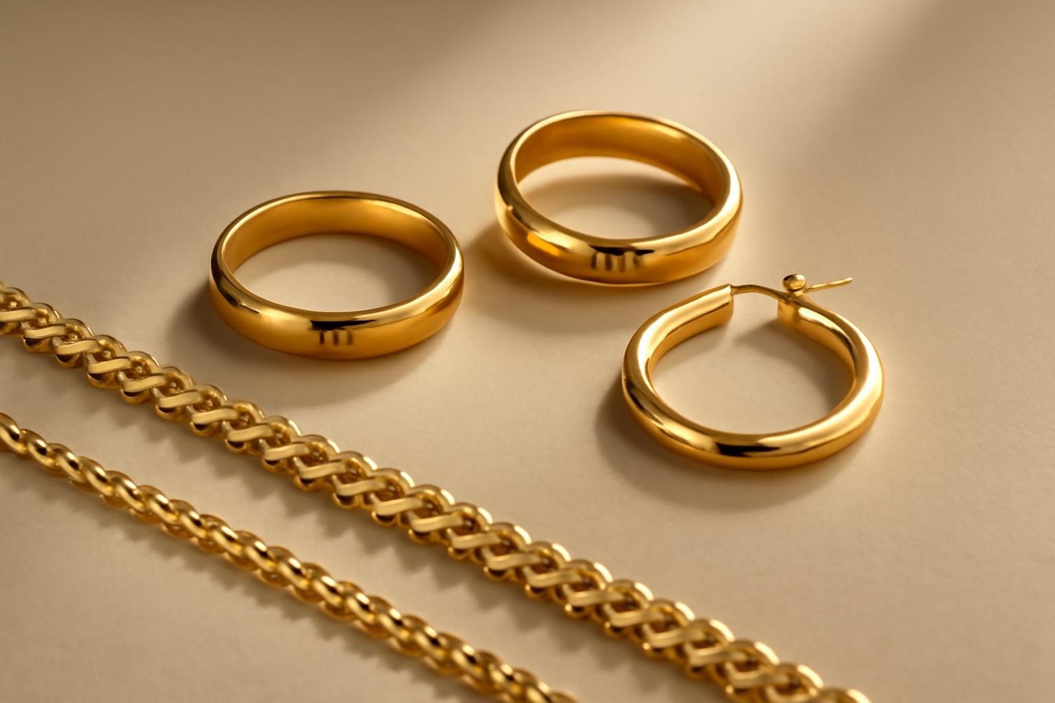 découvrez les différences entre l'or 9 carats et l'or 18 carats, leurs caractéristiques, avantages et quel choix privilégier pour vos bijoux.